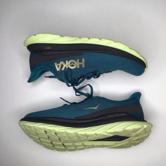 HOKA One One Mach 4 Men’s Everyday Training Sneaker in  Blue Coral/Black. - Picture 11 of 13